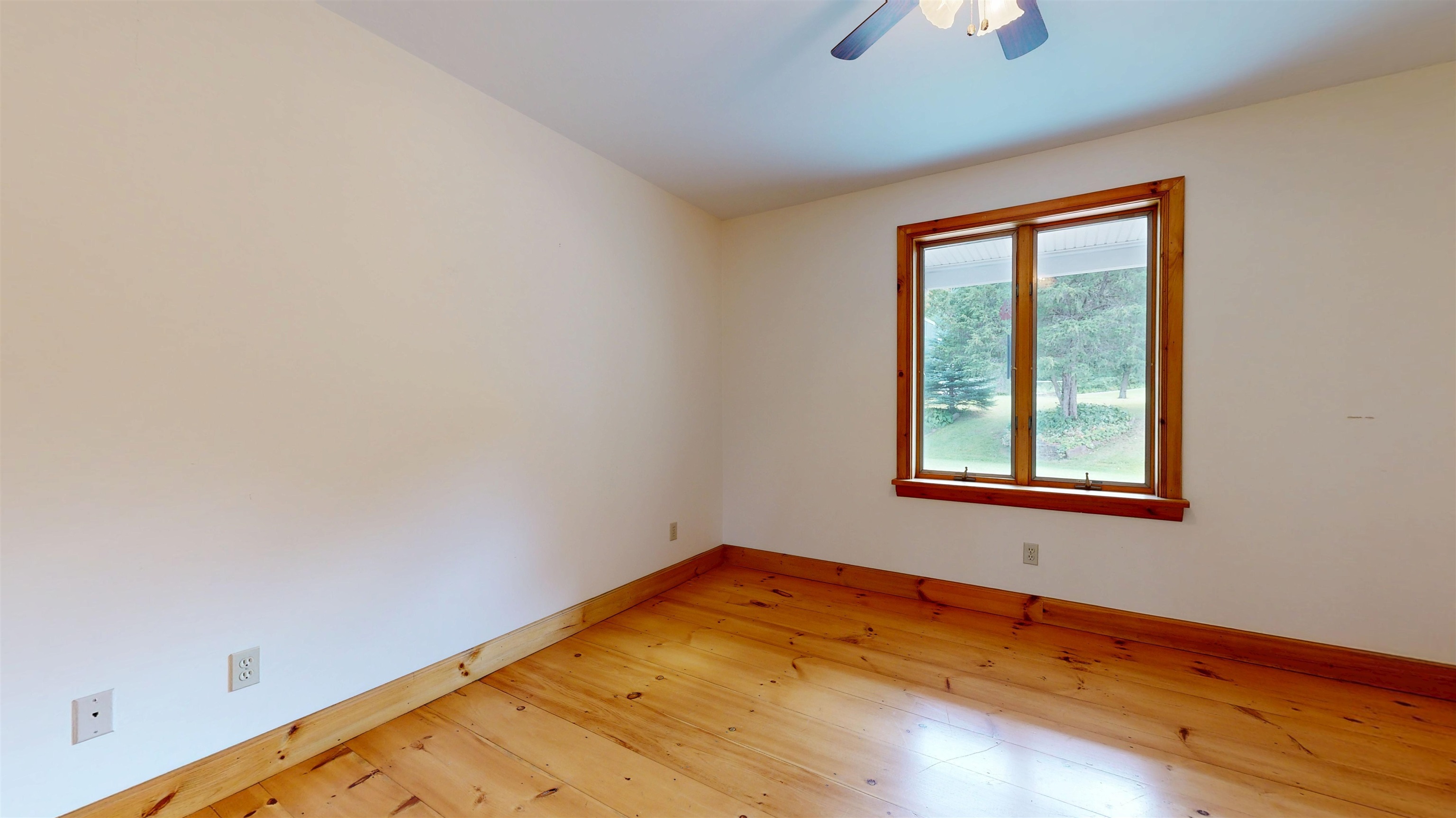 2367 Hollow Road photo 20