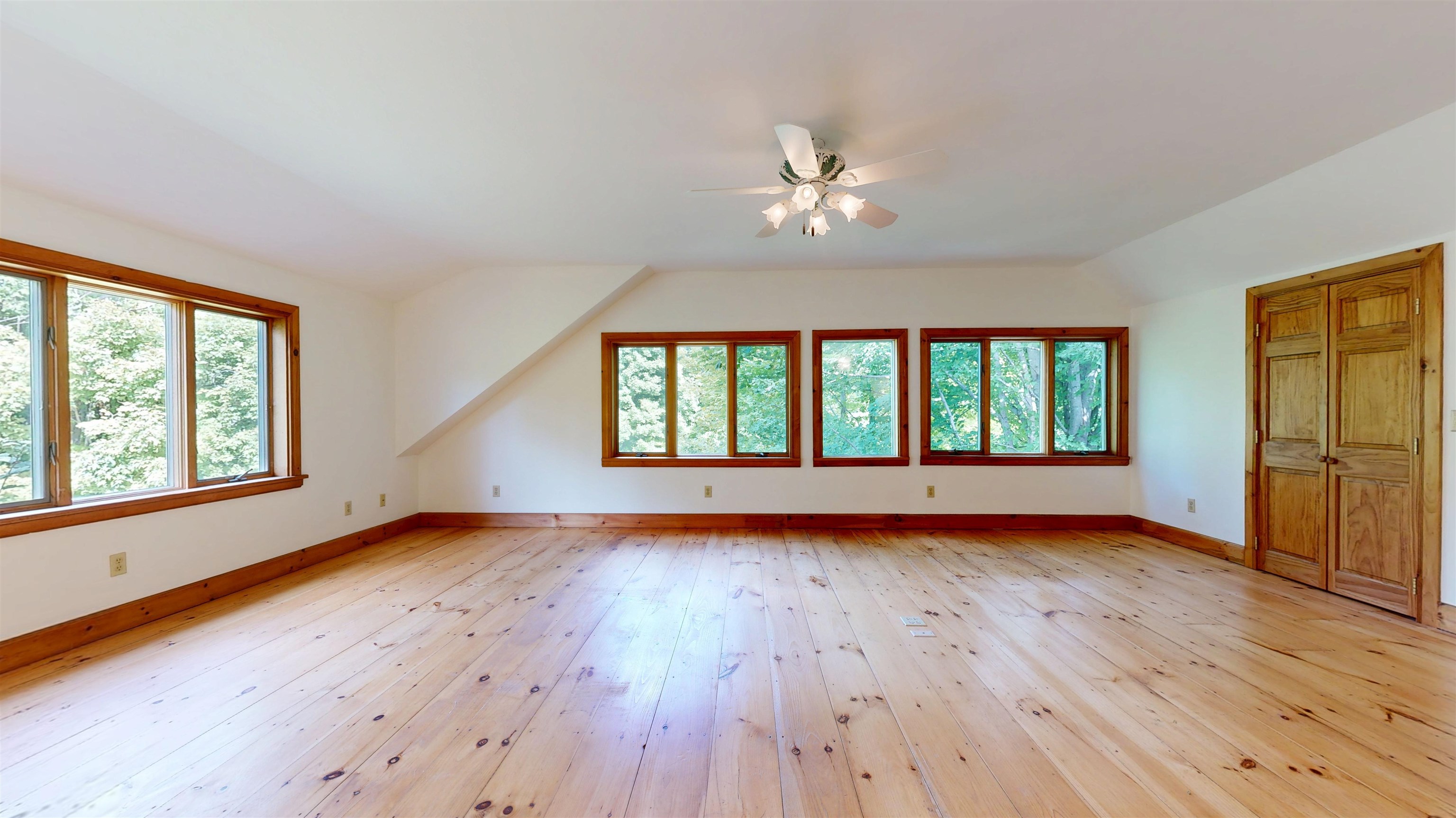 2367 Hollow Road photo 23