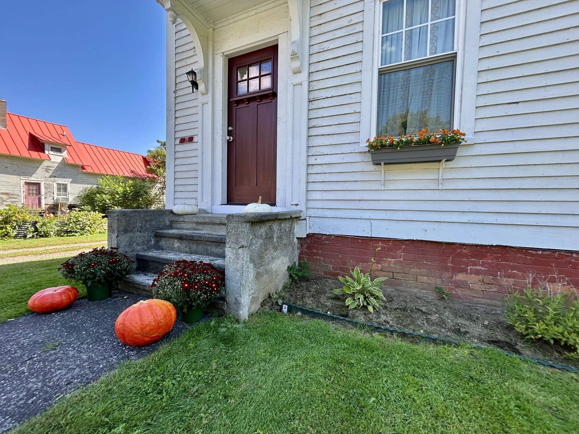 35 Sand Hill Road photo 5
