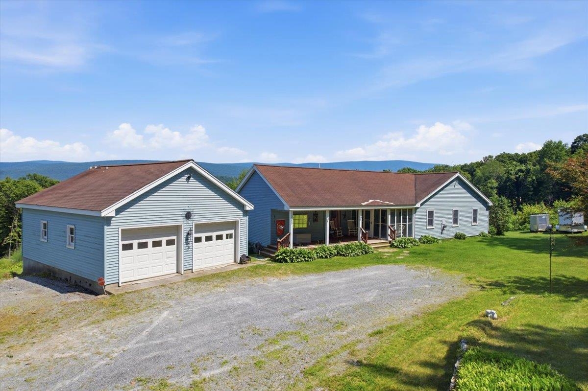 near 107 Colbrook Drive Arlington, VT 05250 Property 1