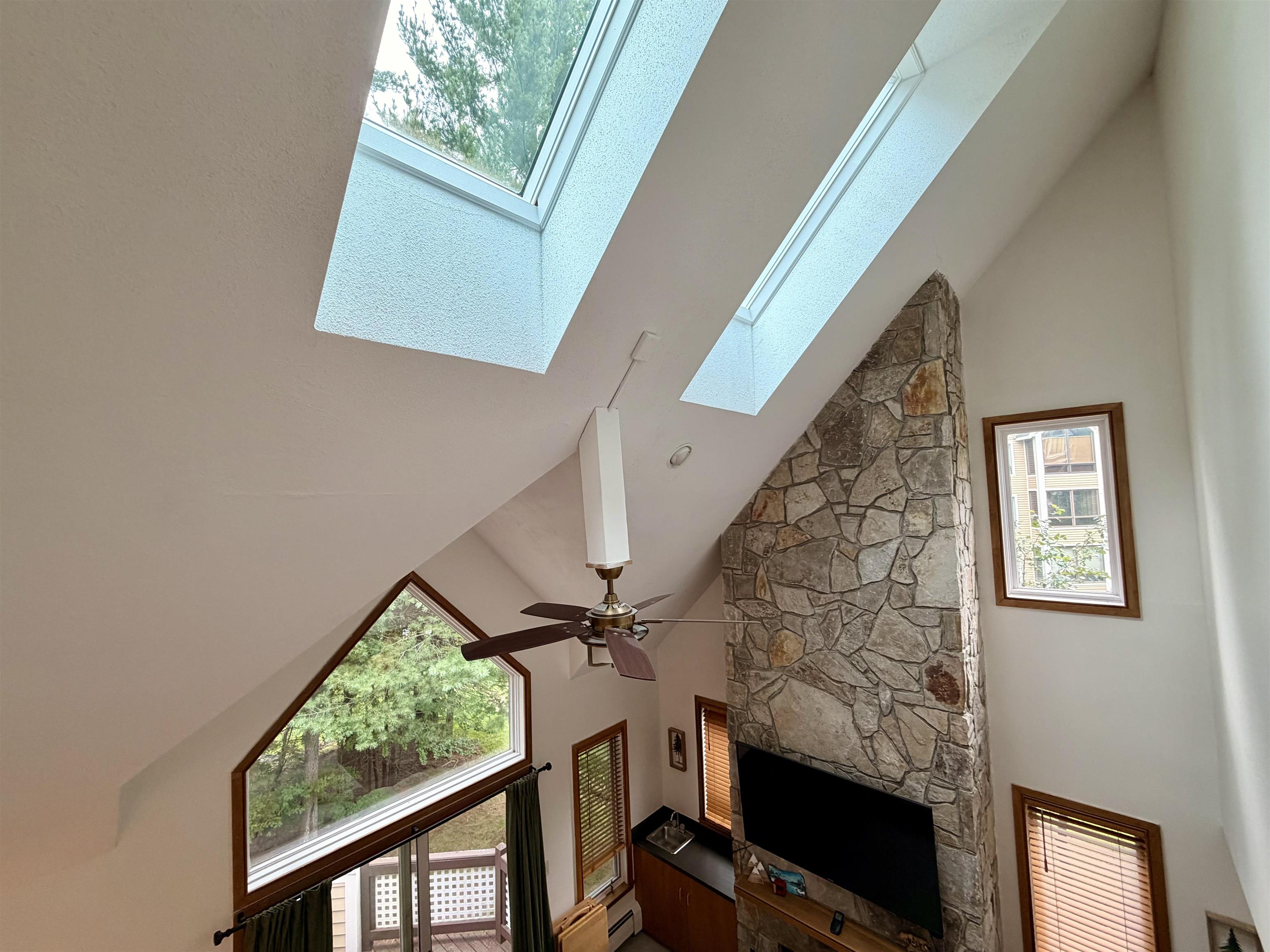 2D Townhouse Square photo 22