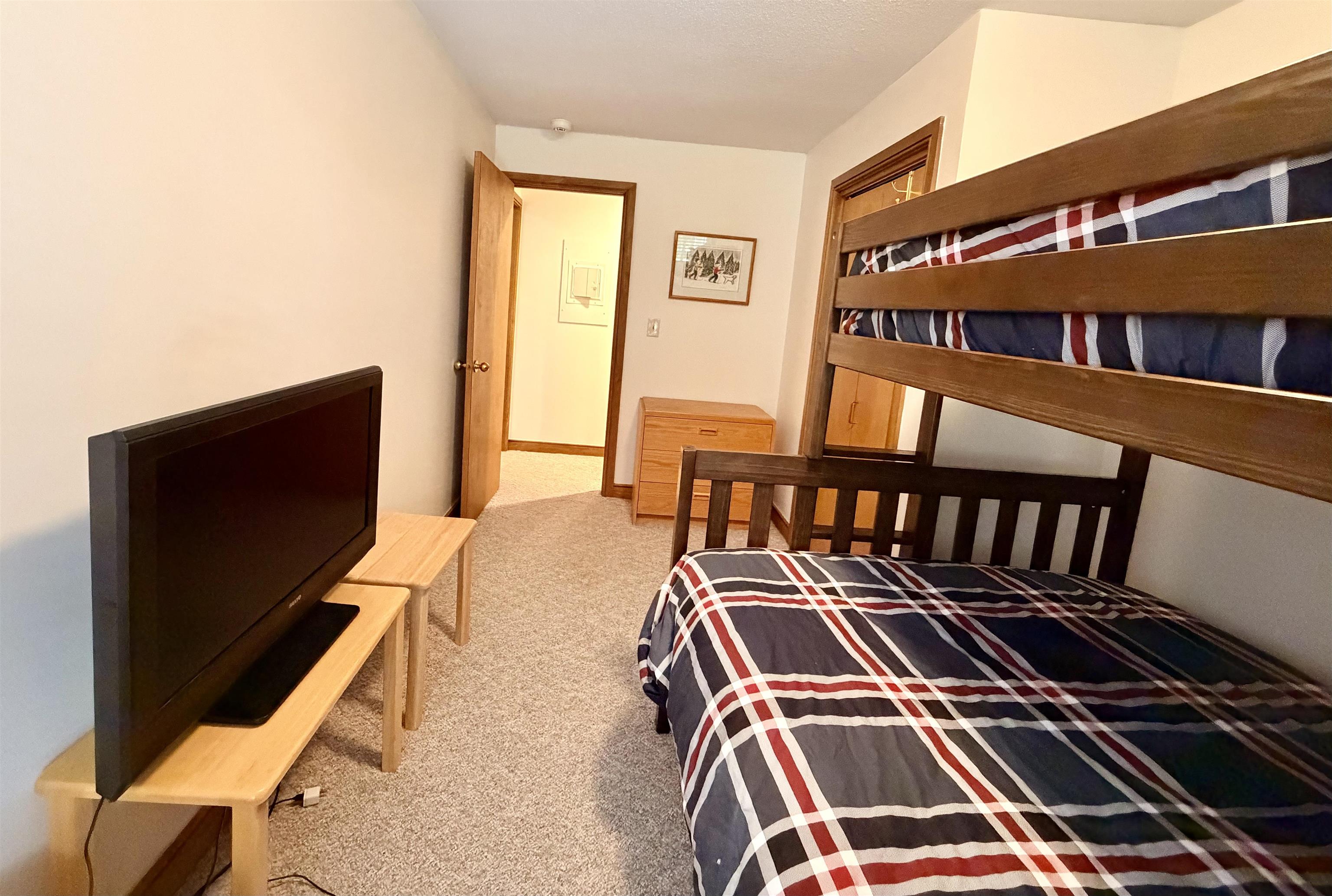 2D Townhouse Square photo 36