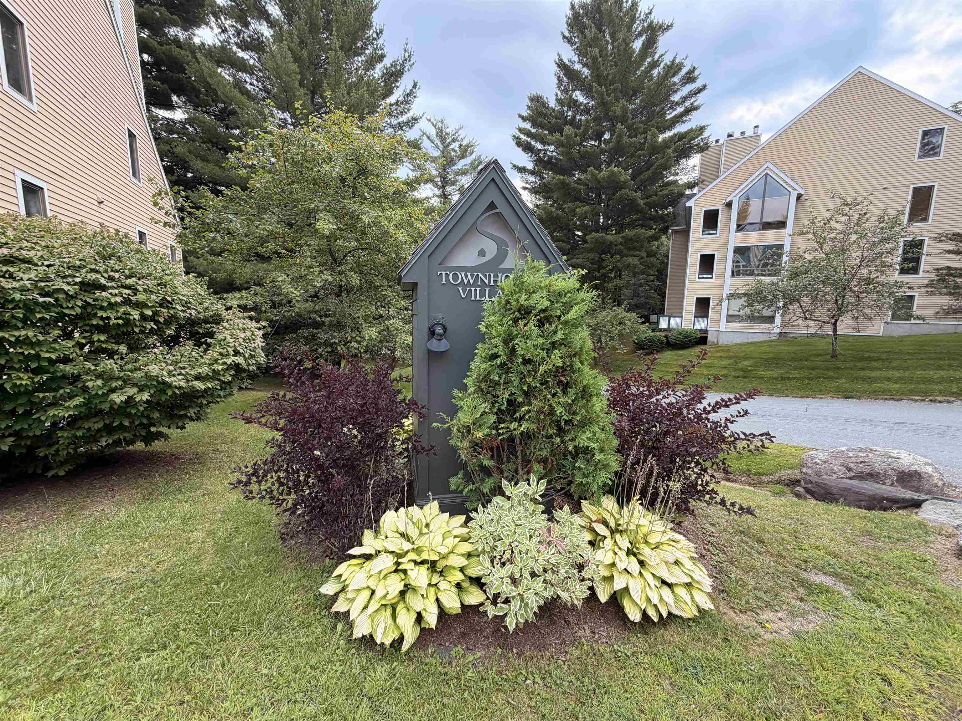 2D Townhouse Square photo 43