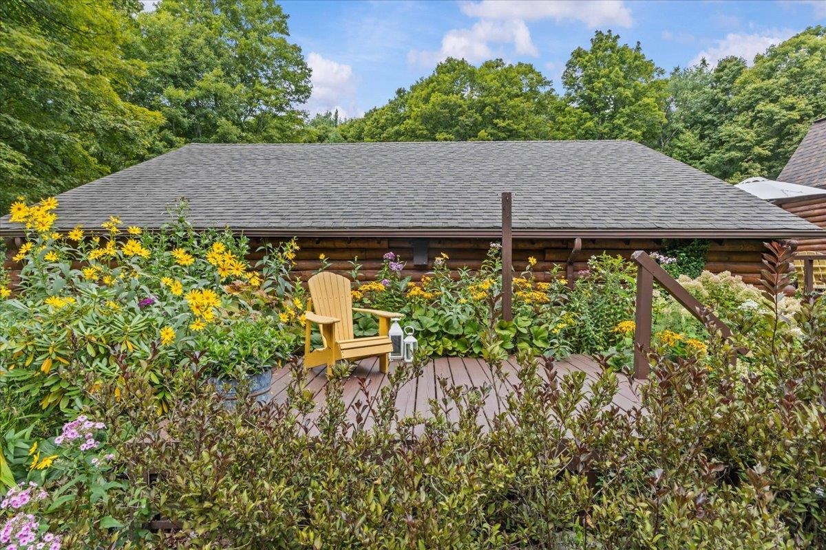 485 Barry Road photo 11