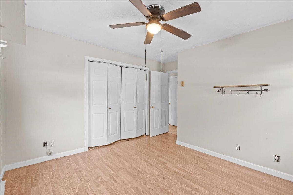 111 Sherwood Square photo 16