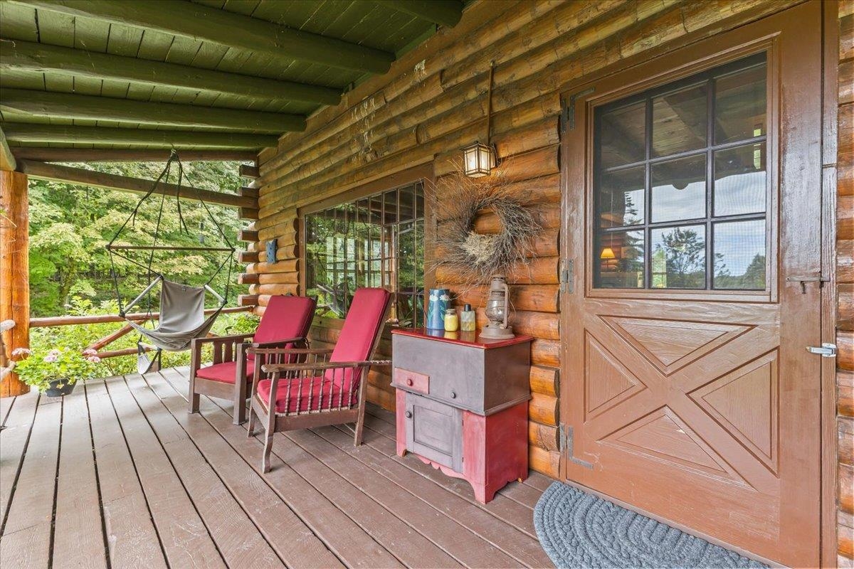 485 Barry Road photo 17