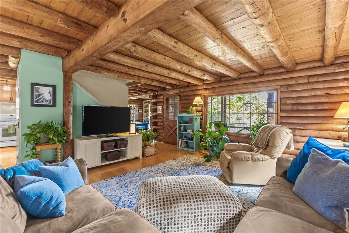 485 Barry Road photo 26