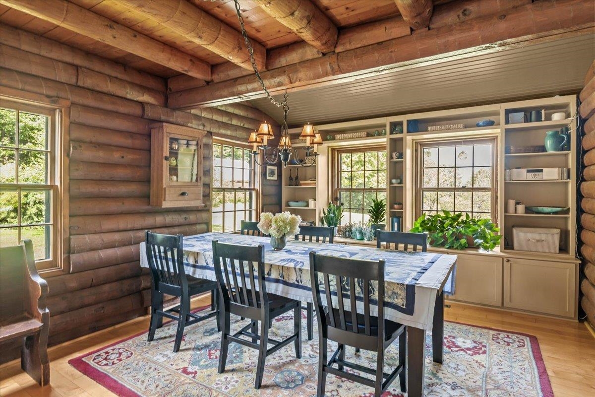 485 Barry Road photo 37