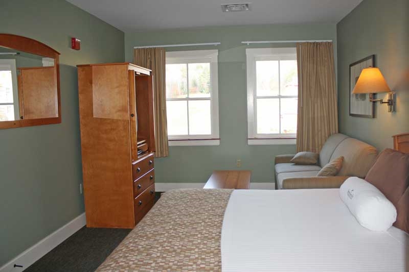 270/272 Qtr. I I  Jackson Gore Inn photo 5