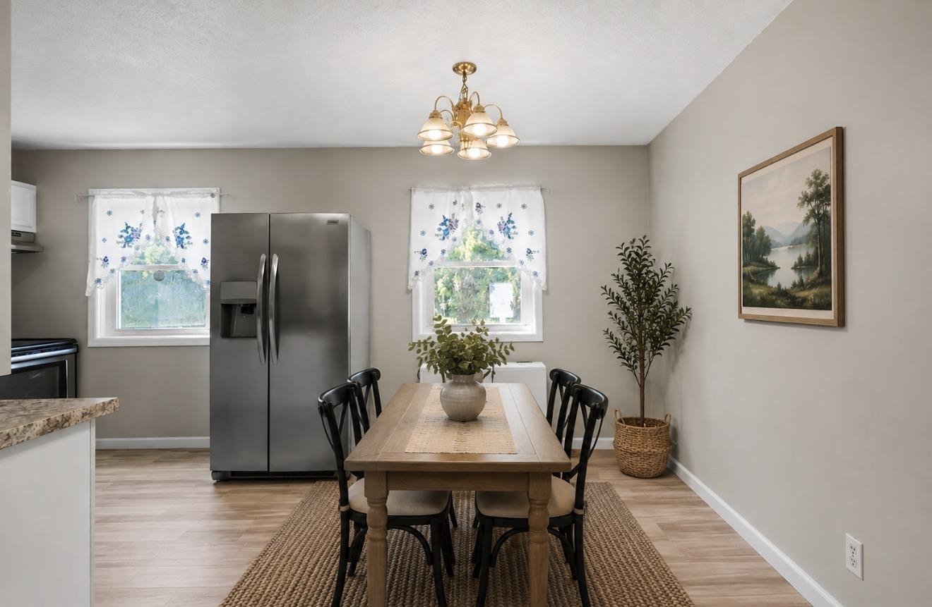 111 Sherwood Square photo 8
