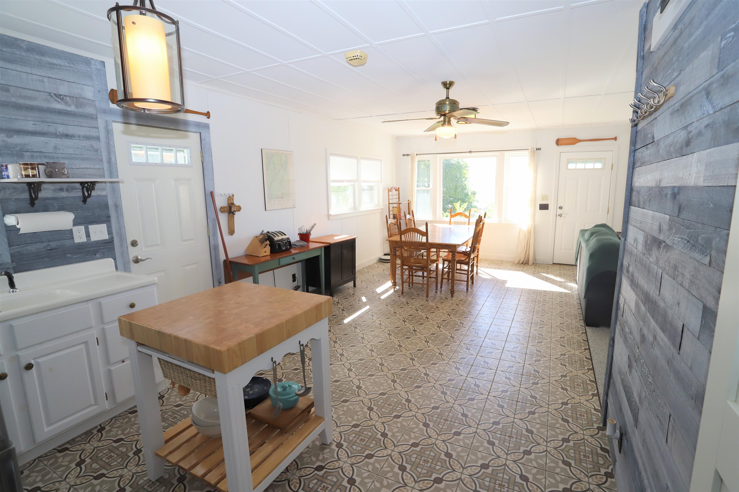 183 Whispering Pines Road photo 10