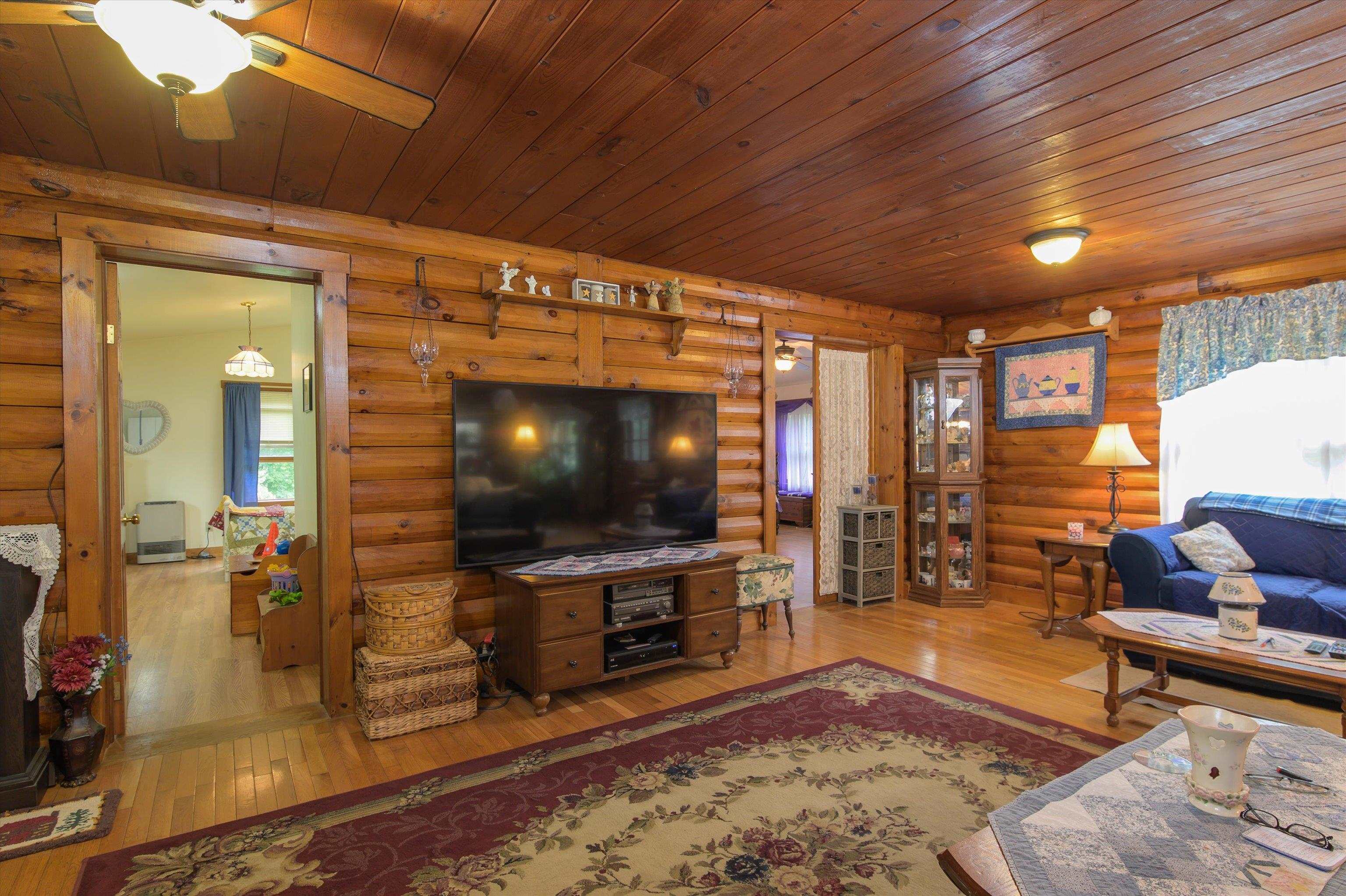 20 Barlow Road photo 27