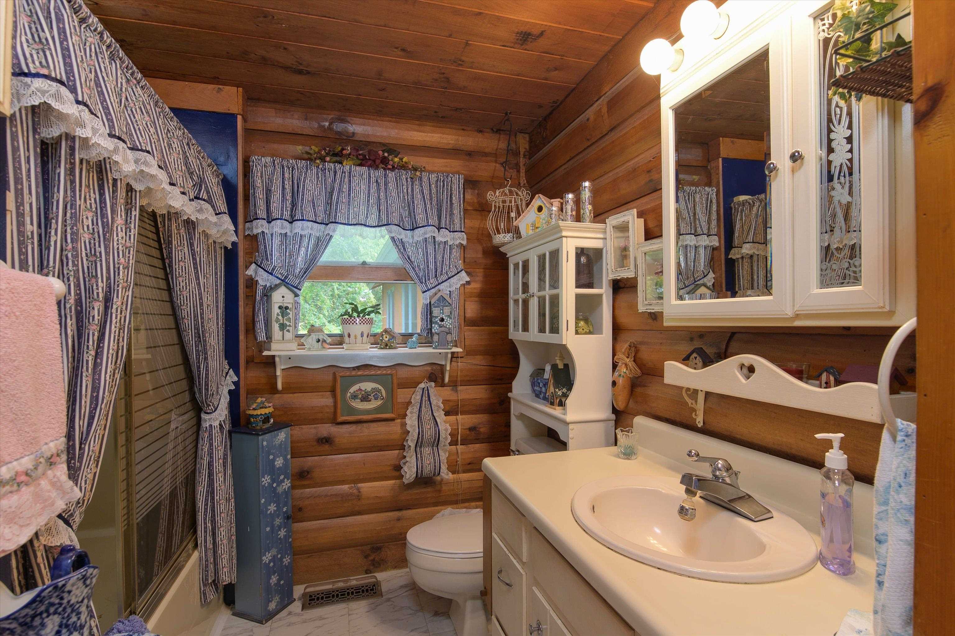 20 Barlow Road photo 38
