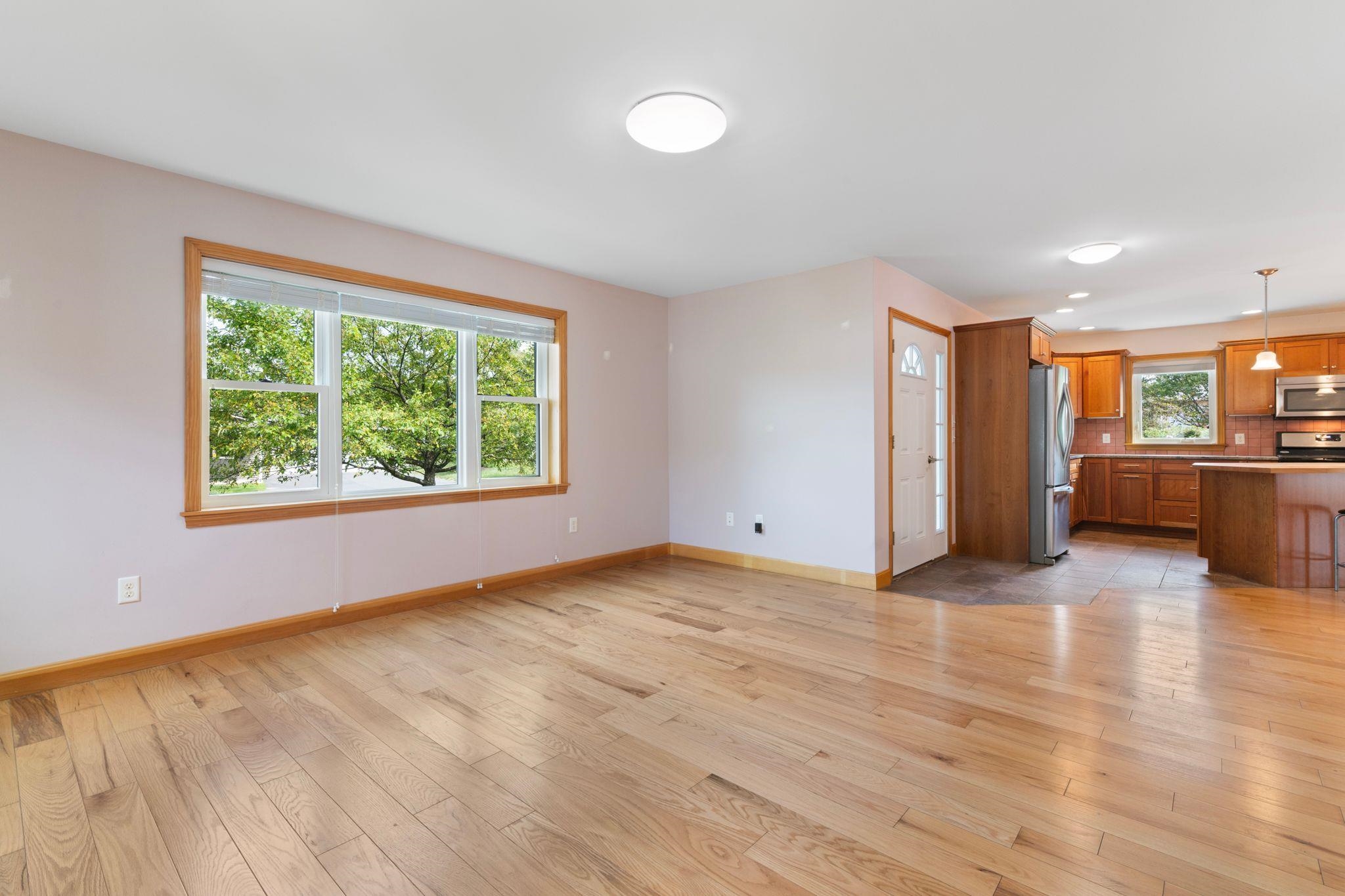 162 Buttonwood Drive photo 7
