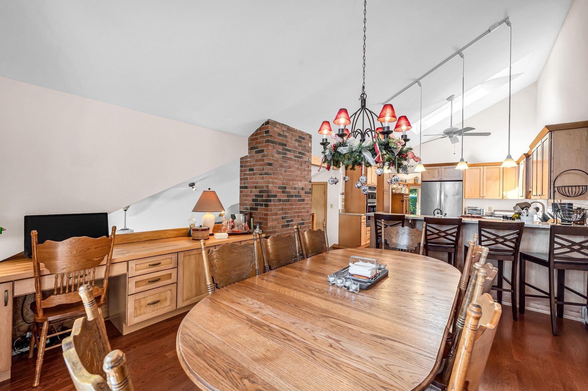 33 Carinthia Drive photo 11
