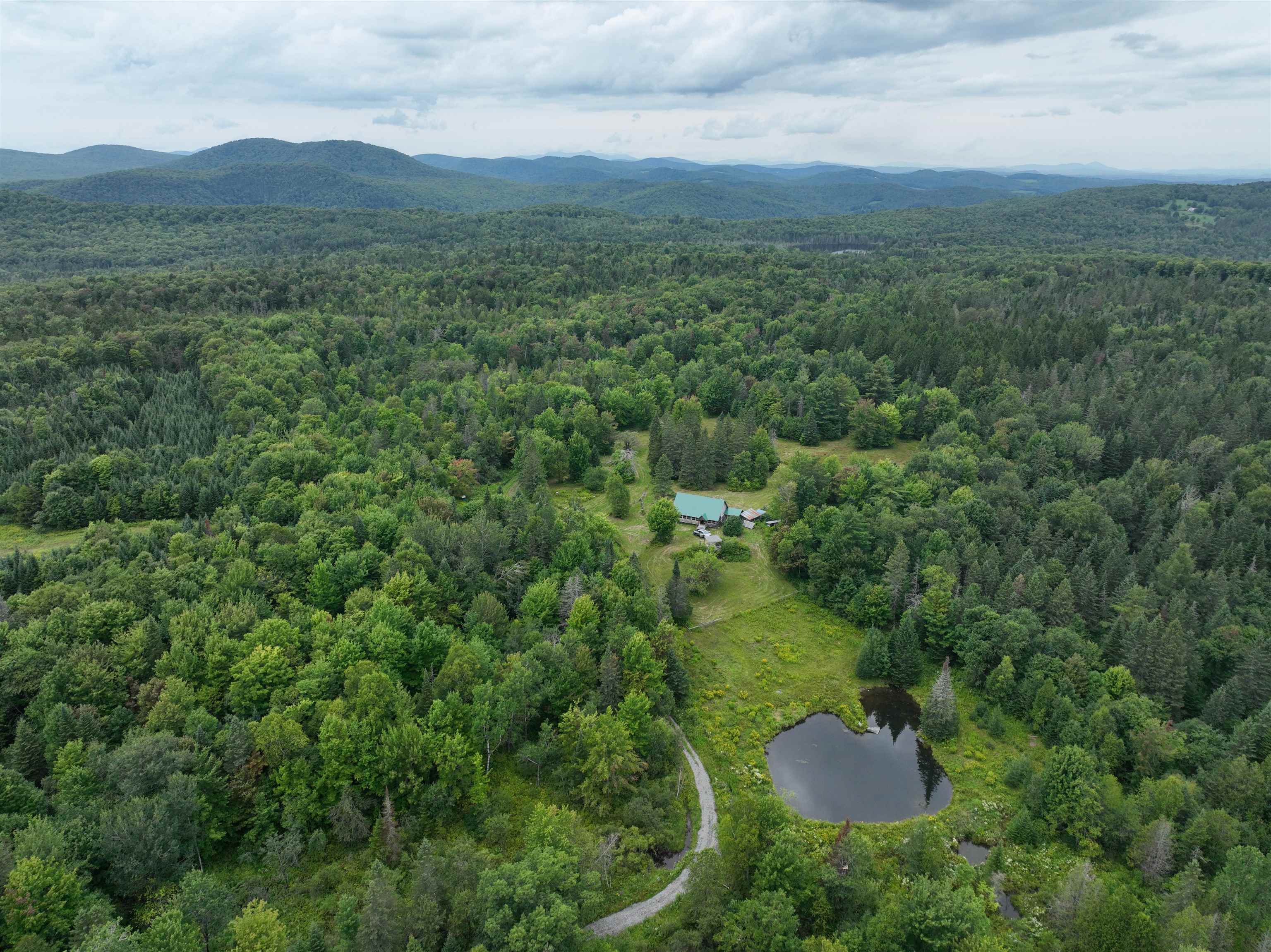 399 Dunbar Road photo 12