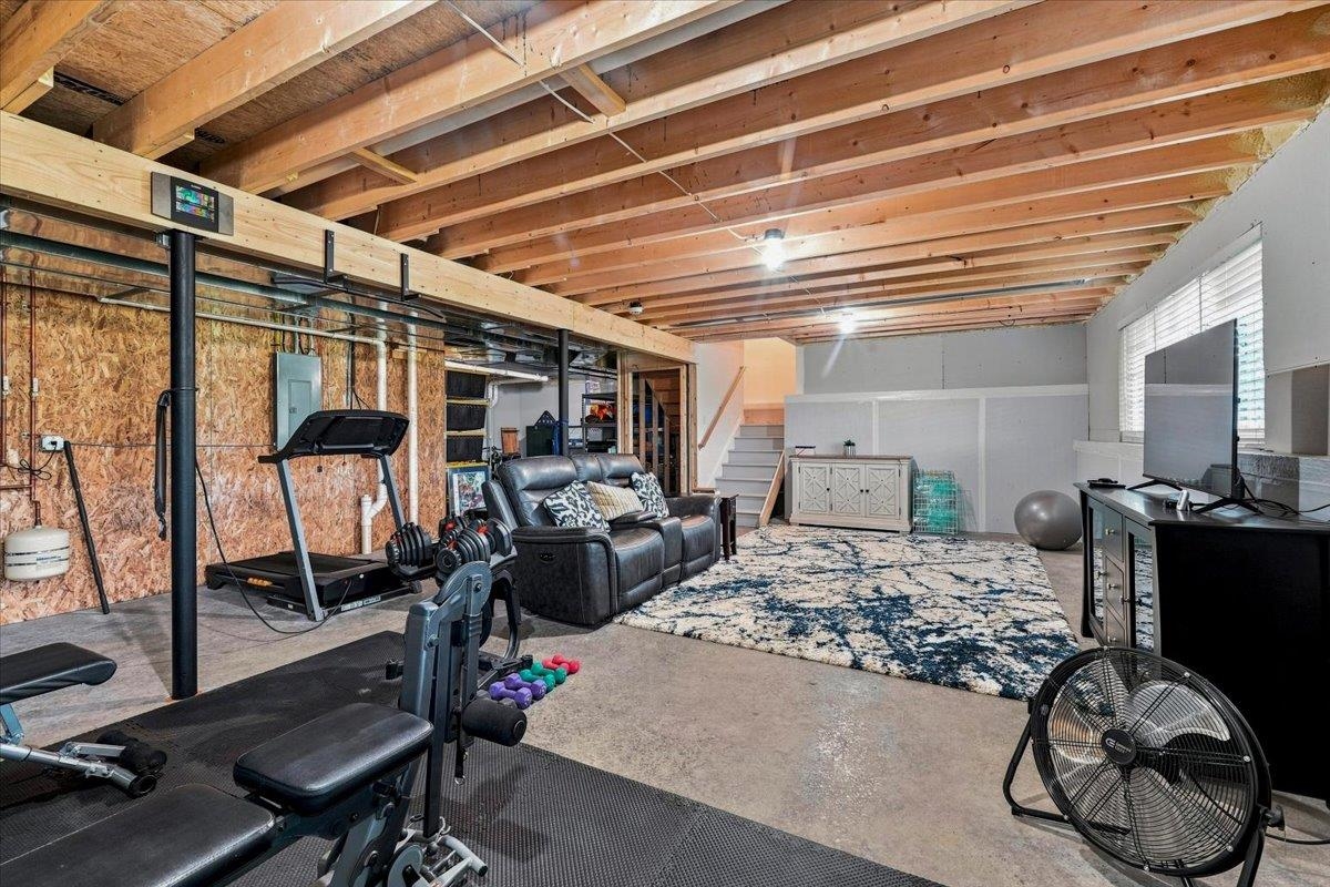 834 Harbor View Drive photo 40