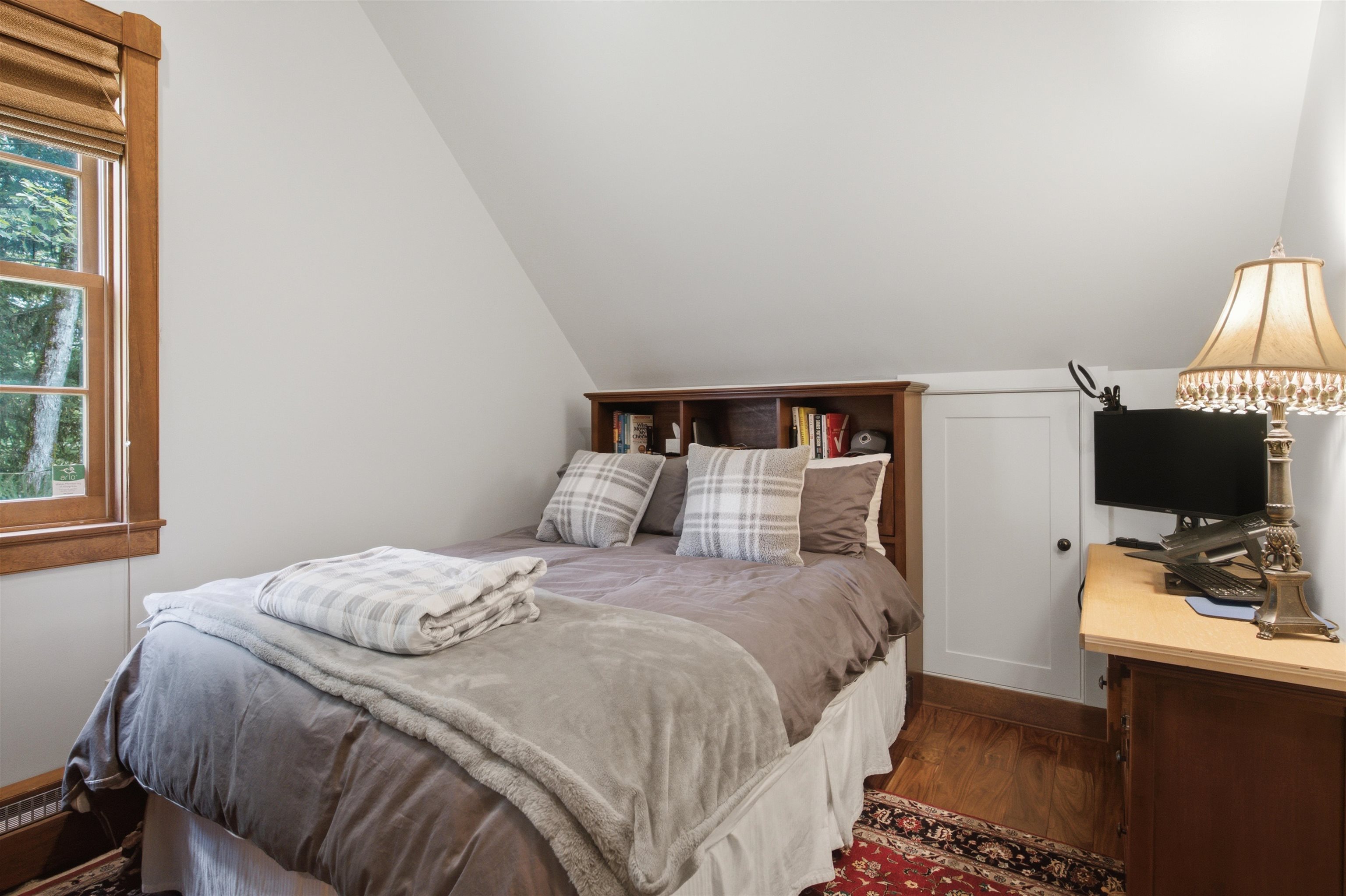 7 Woodrock Road photo 10