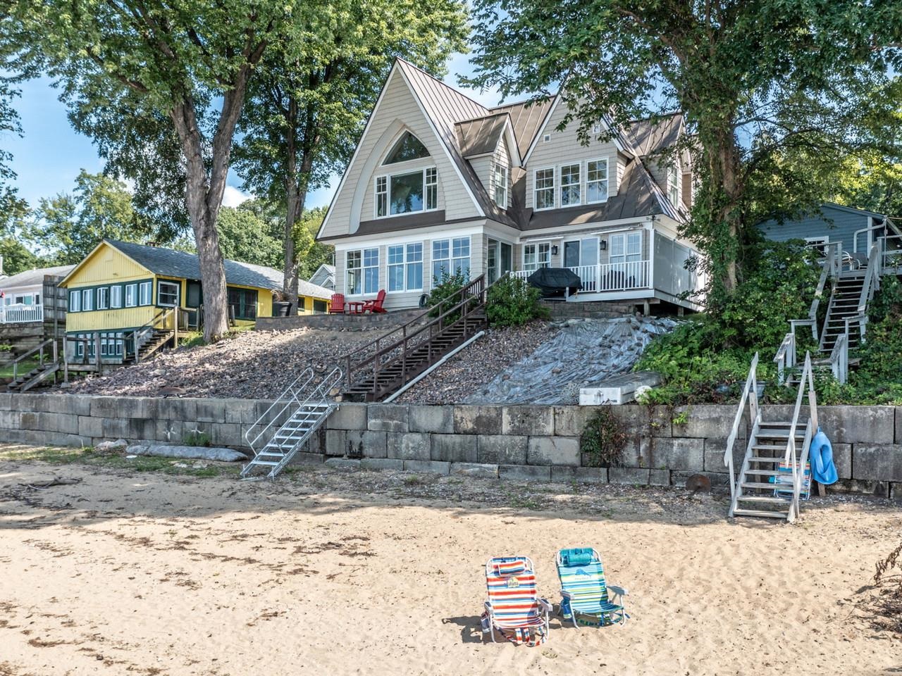 168 Beach Road photo 11