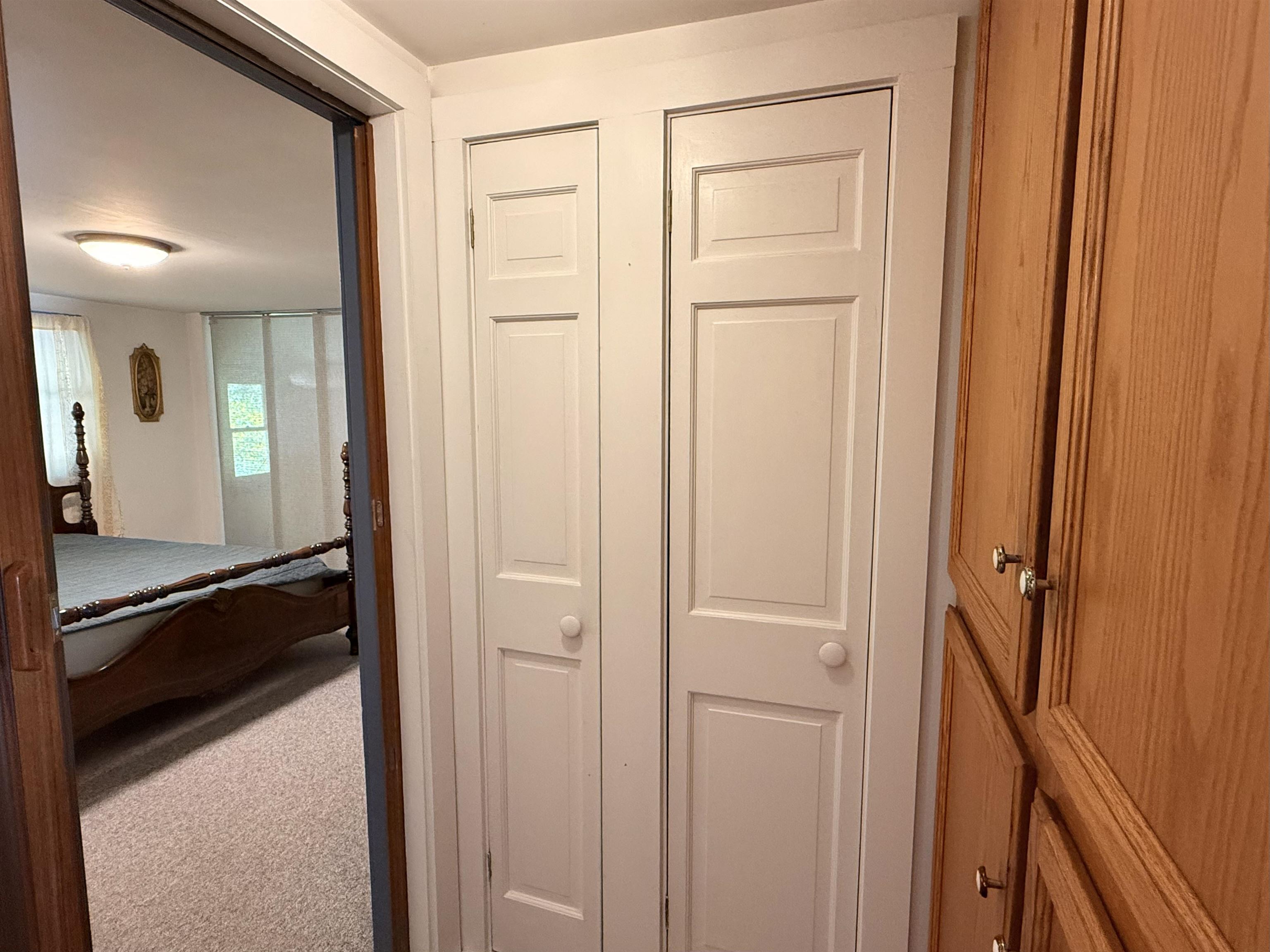 672 Huckle Hill Road photo 12