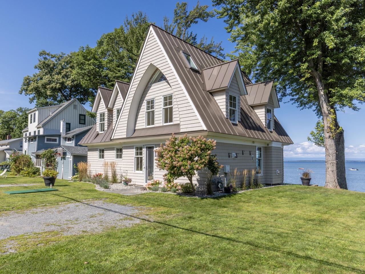 168 Beach Road photo 15