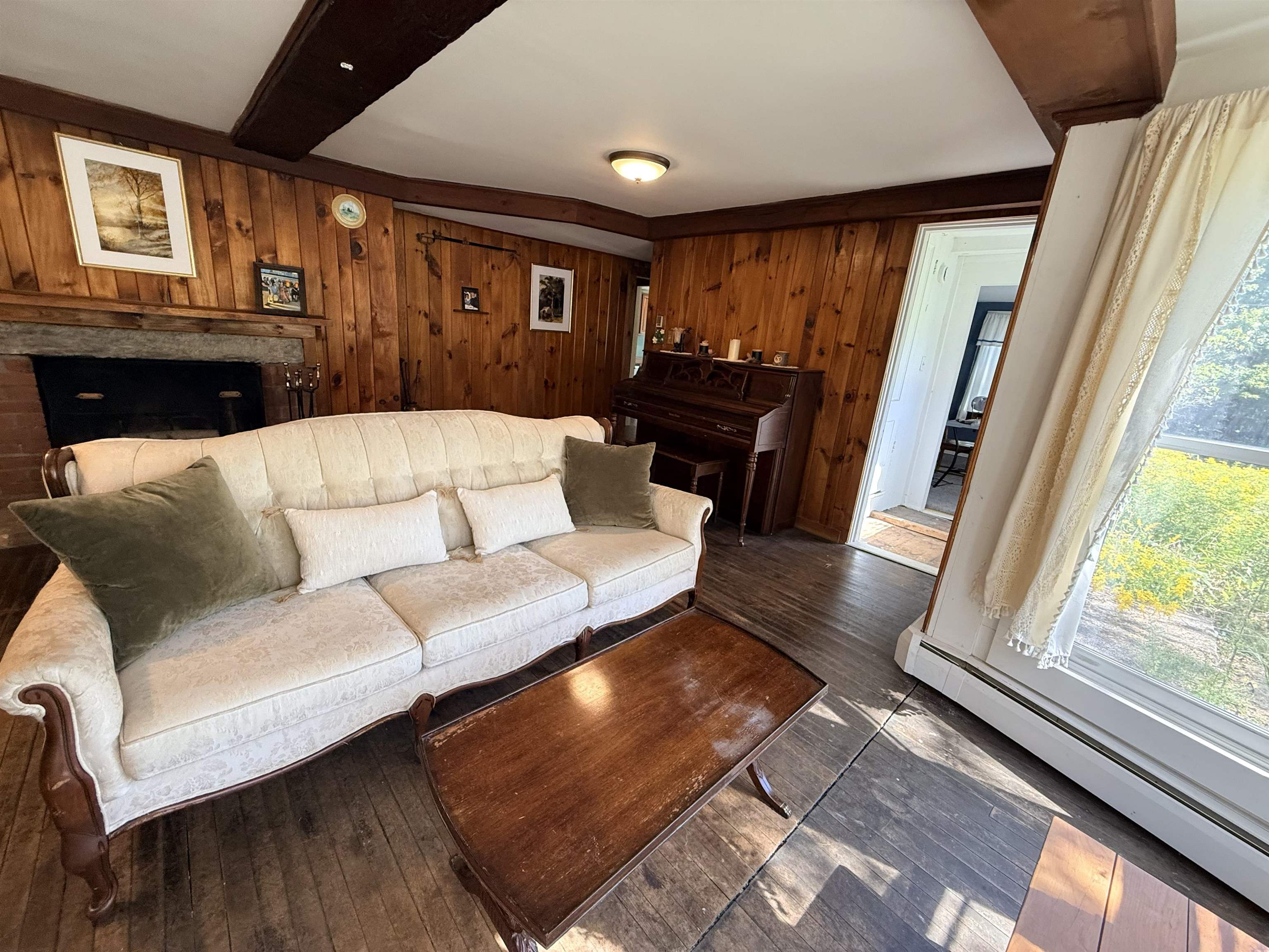 672 Huckle Hill Road photo 17