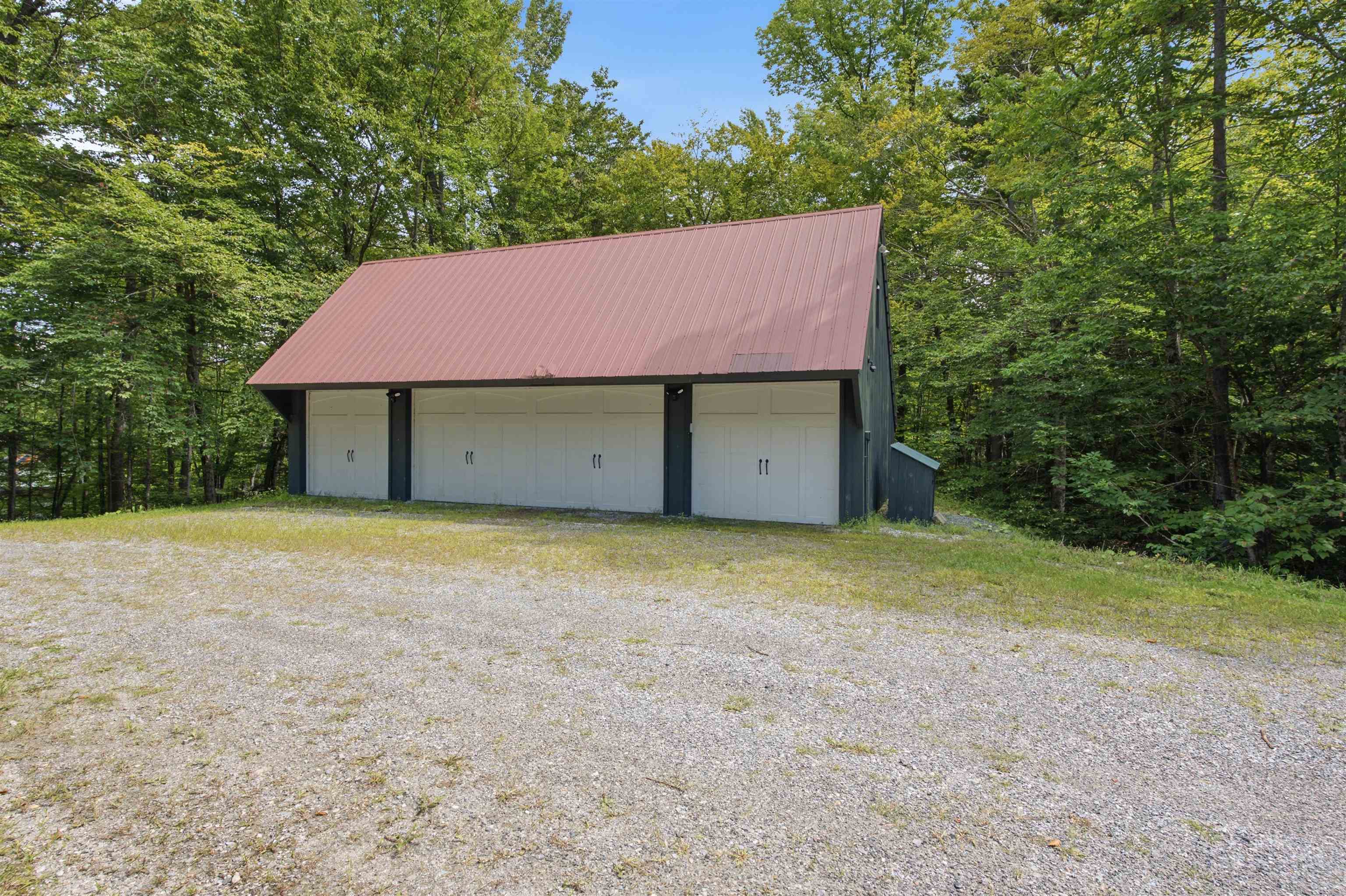 7 Woodrock Road photo 21