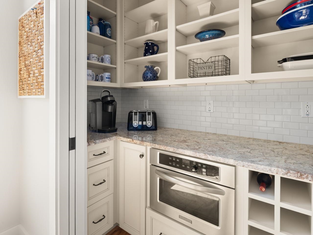 168 Beach Road photo 23