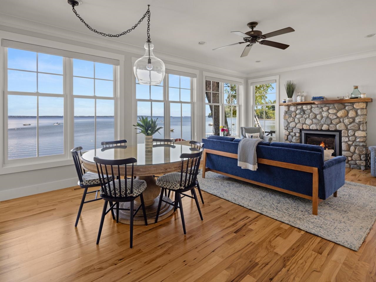 168 Beach Road photo 26