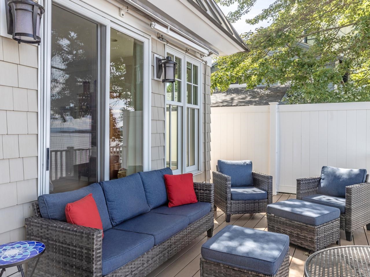 168 Beach Road photo 32