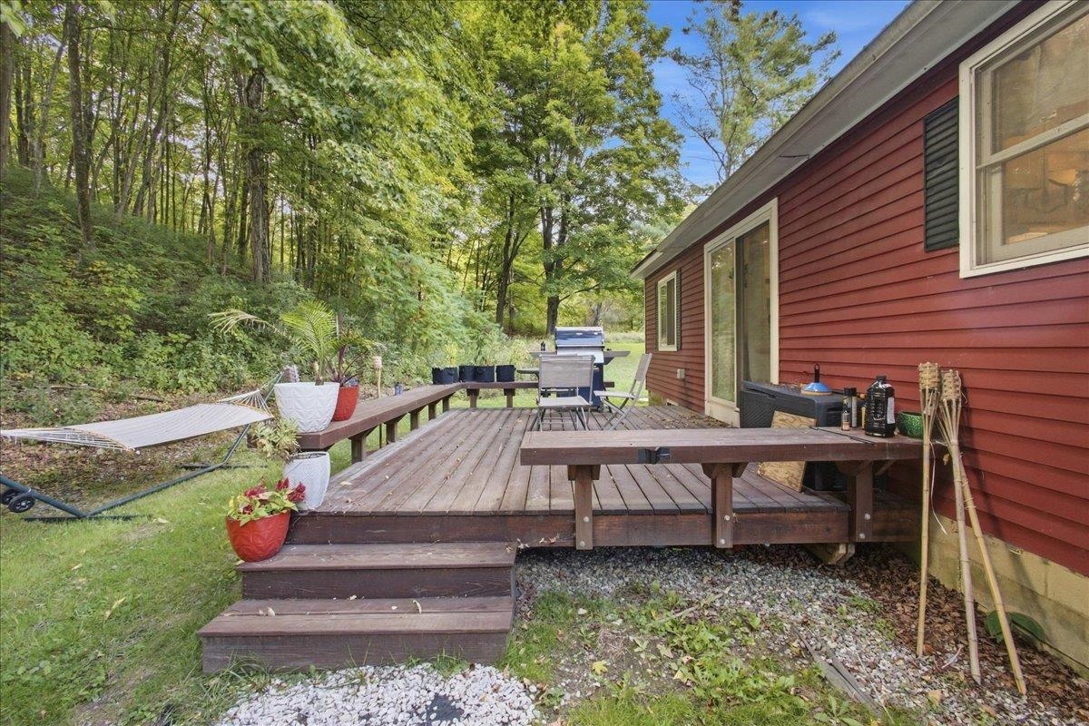 3529 Hinesburg Road photo 34
