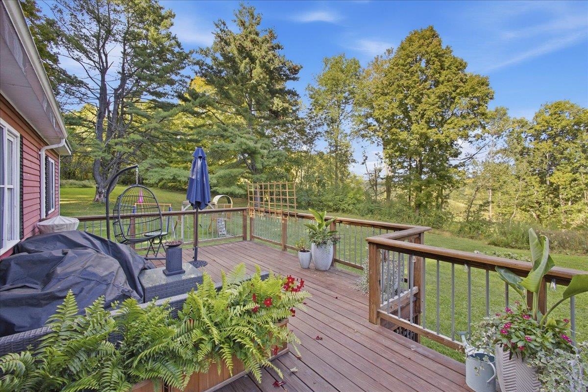 3529 Hinesburg Road photo 39