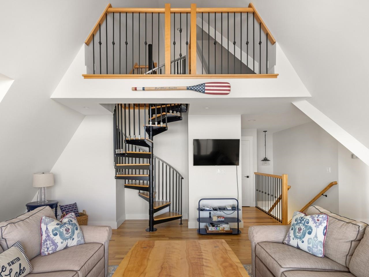168 Beach Road photo 49