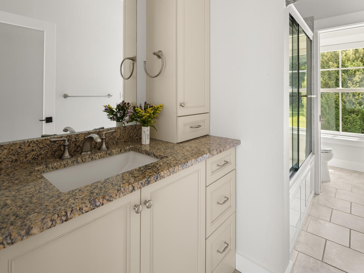 168 Beach Road photo 54