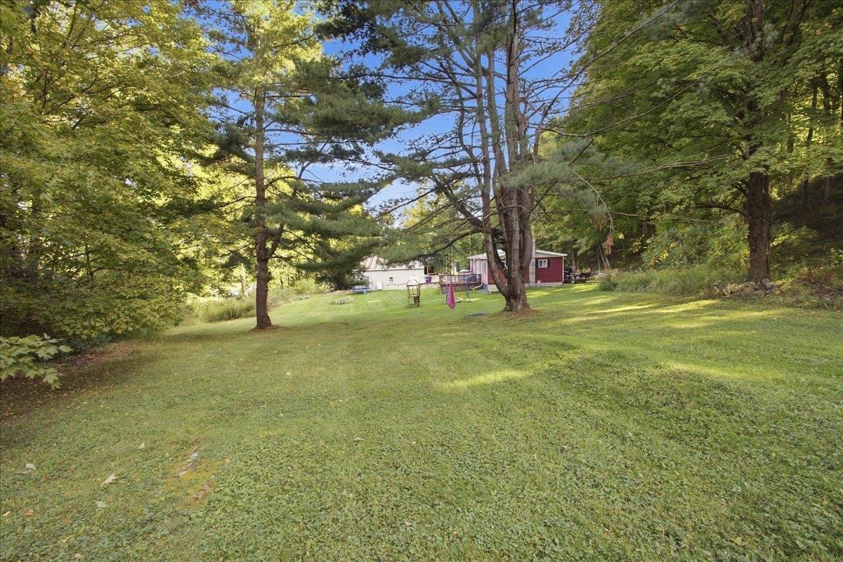 3529 Hinesburg Road photo 54