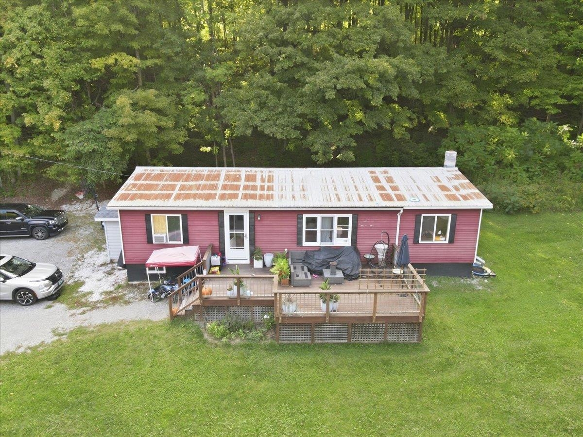 3529 Hinesburg Road photo 57