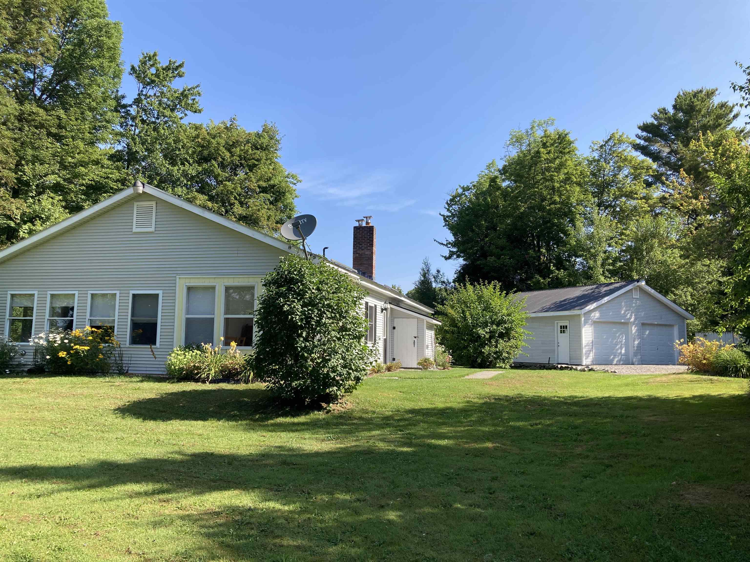 Single Family in Elmore VT