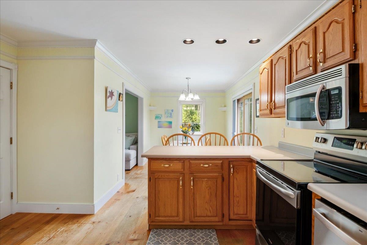 381 Bennett Road photo 10