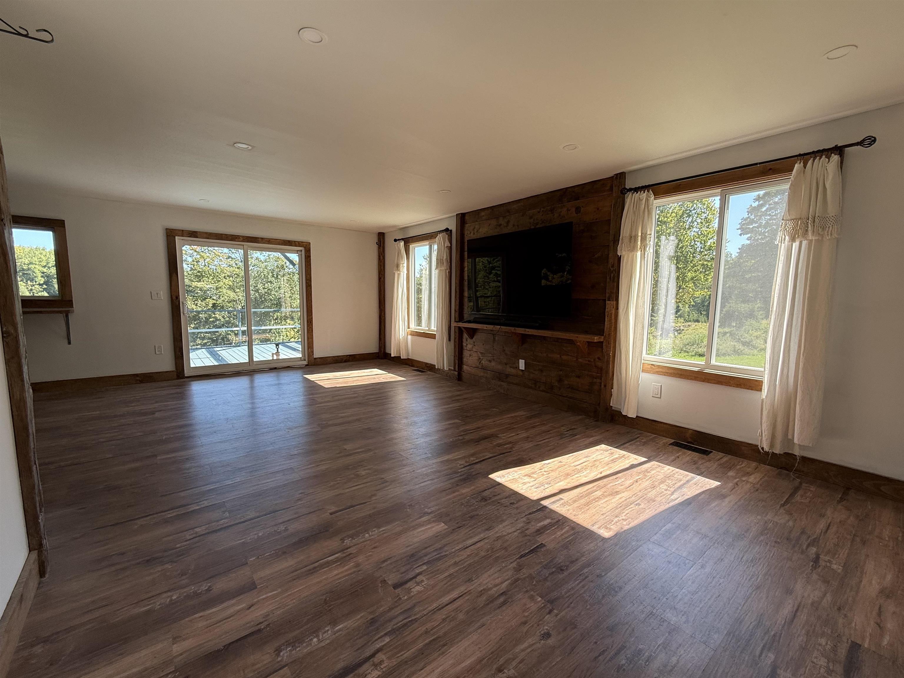 1720 Macintosh Hill Road photo 14
