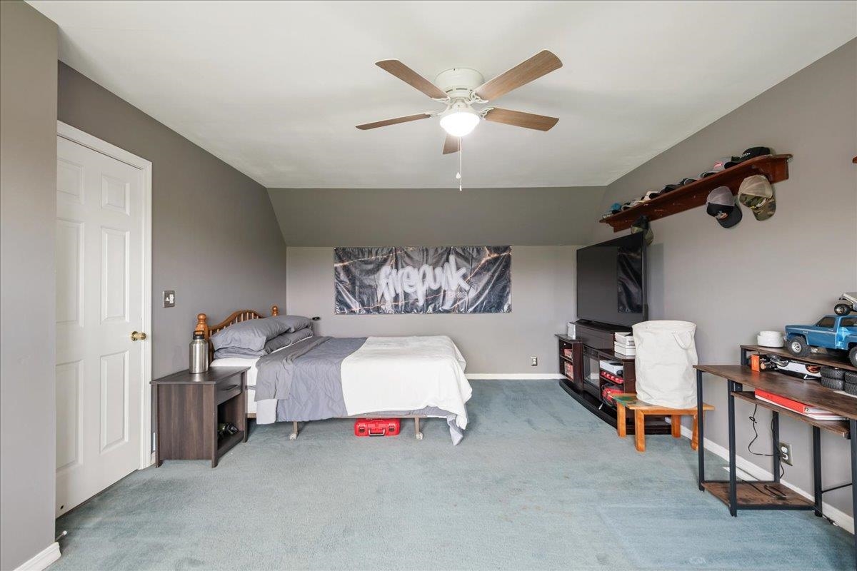 381 Bennett Road photo 24