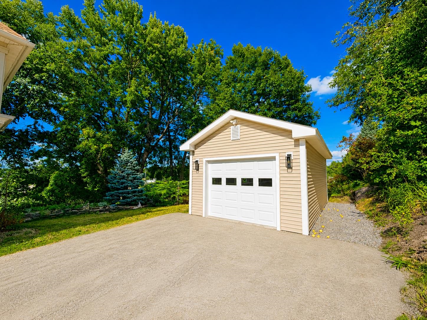 41 Herrick Street photo 33