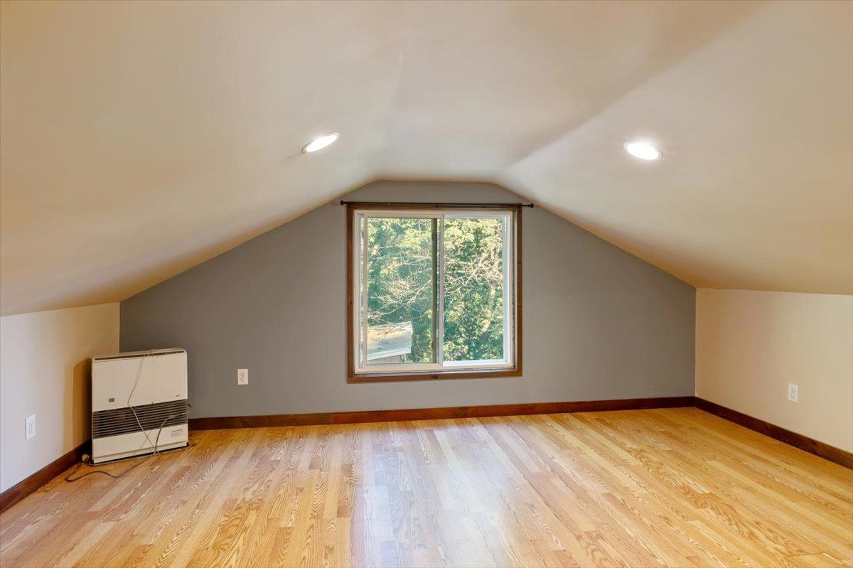 451 Dunton Road photo 34