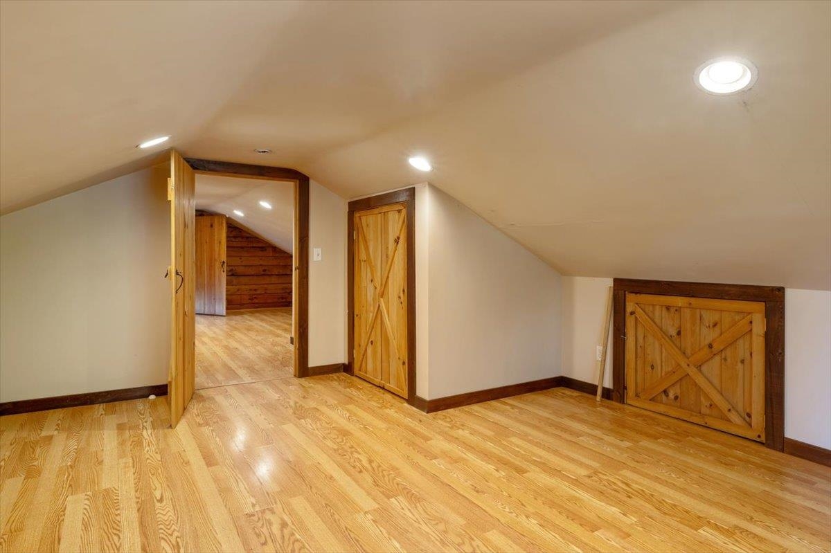 451 Dunton Road photo 35