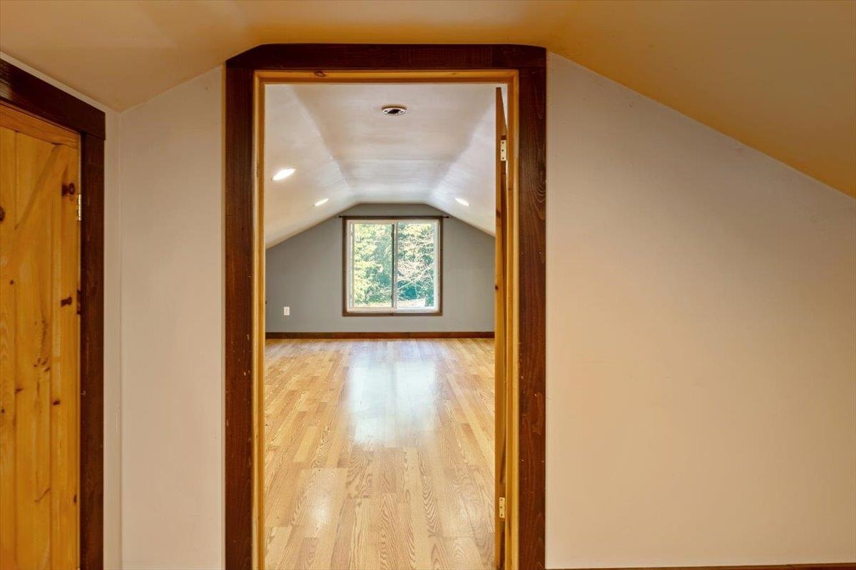 451 Dunton Road photo 39