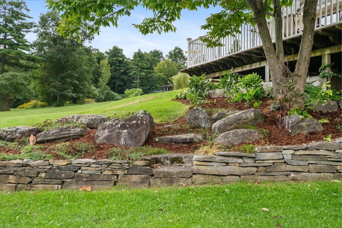 381 Bennett Road photo 43