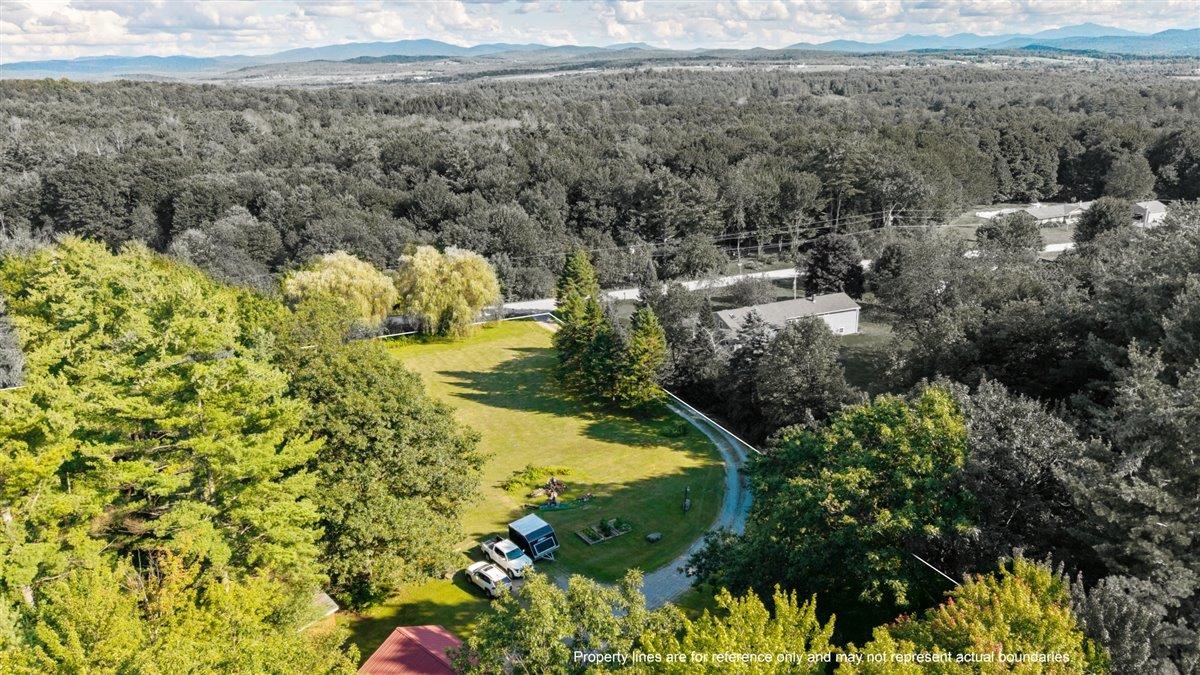 451 Dunton Road photo 44