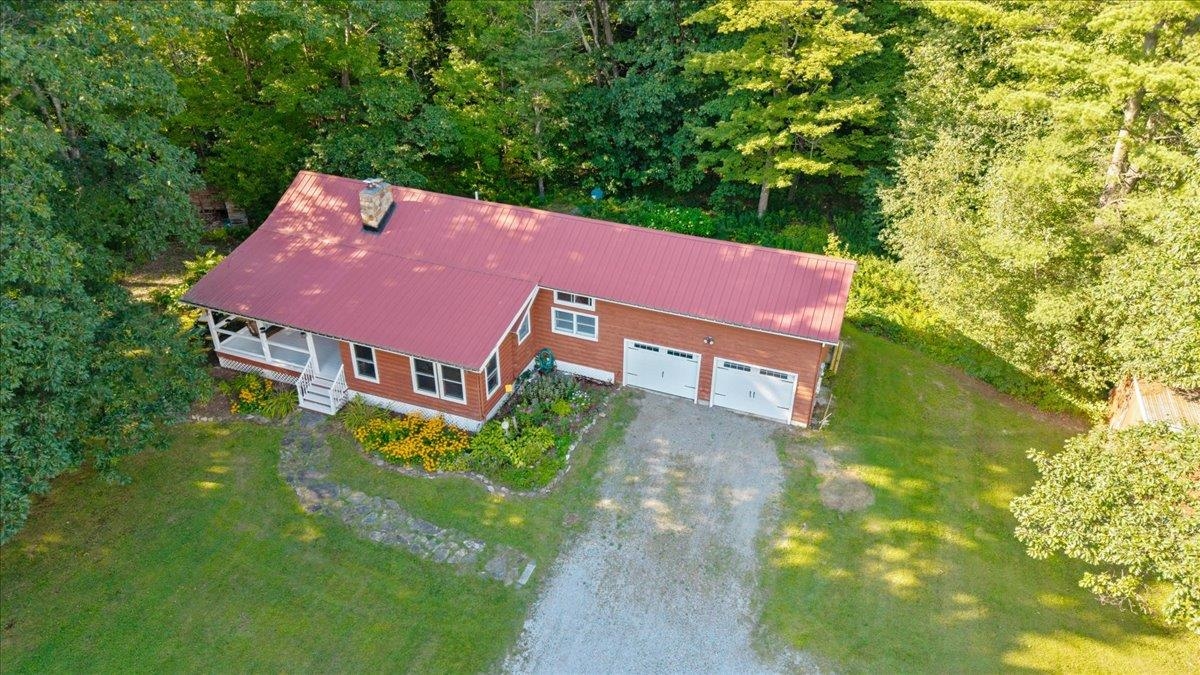 451 Dunton Road photo 47