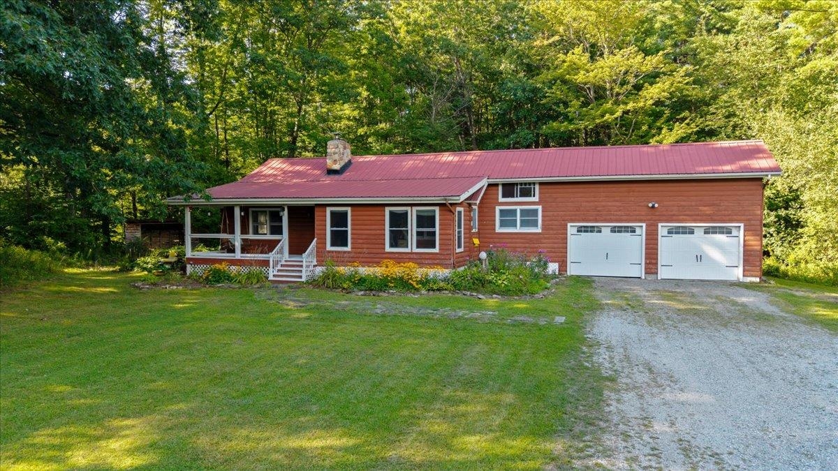 451 Dunton Road photo 48