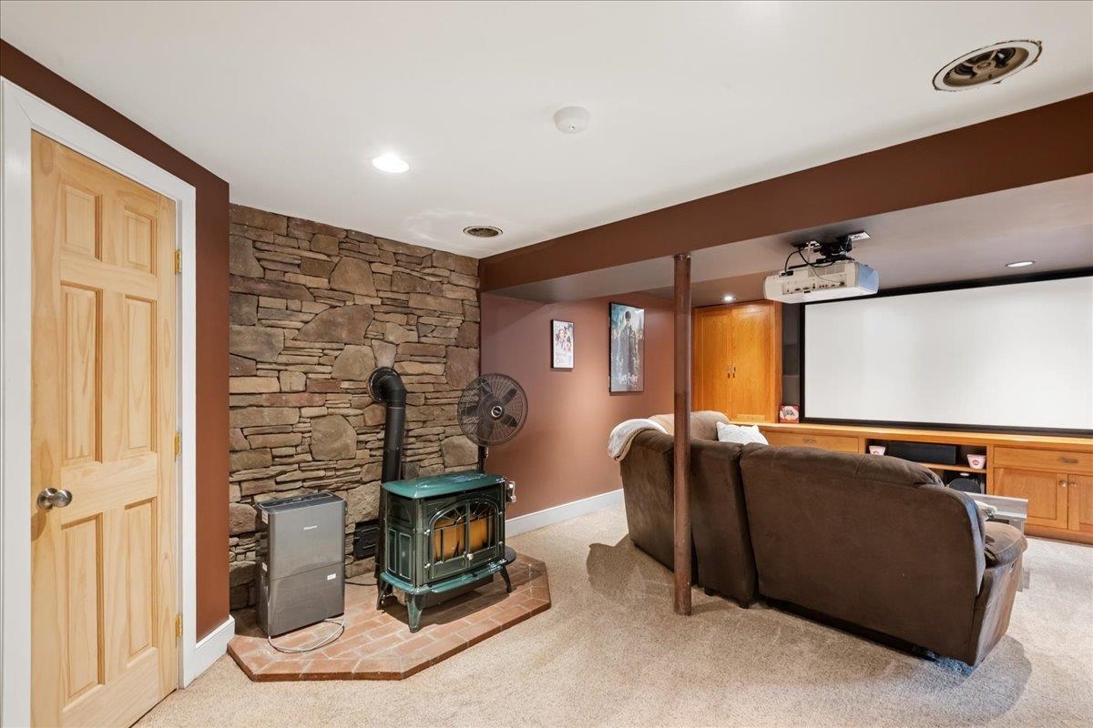 381 Bennett Road photo 5