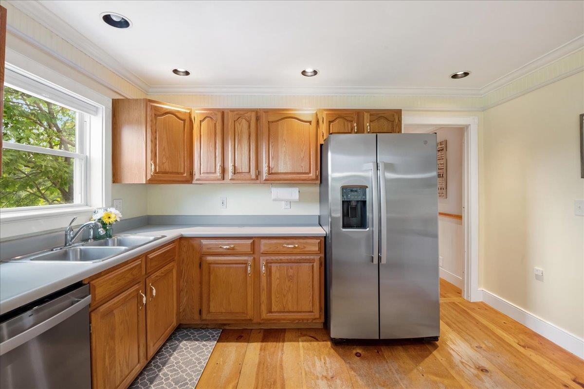 381 Bennett Road photo 9